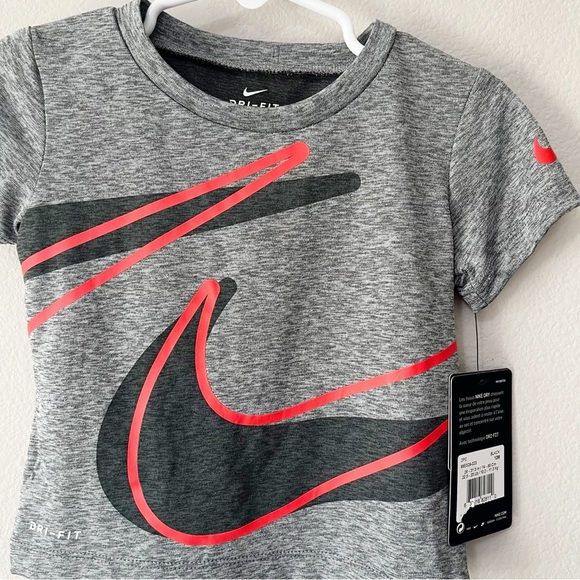 Nike Dri-Fit Baby Boys Logo Short Sleeve Tee Shirt Gray Size 12 Months NEW - Picture 2 of 6
